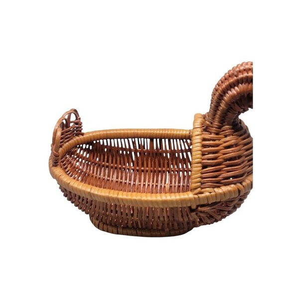 Small Wicker Duck Basket Table Top Centet Piece Brown Woven Duckling Design - Picture 5 of 10